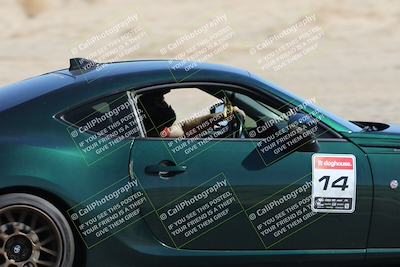 media/Oct-24-2025-Doghouse Garage (Fri) [[783d2ff07a]]/5-Beginner/Session 3 Turn 9/